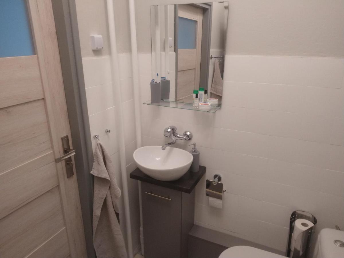 Apartament Olivia Centrum Z Zamknietym Parkingiem กดัญสก์ ภายนอก รูปภาพ